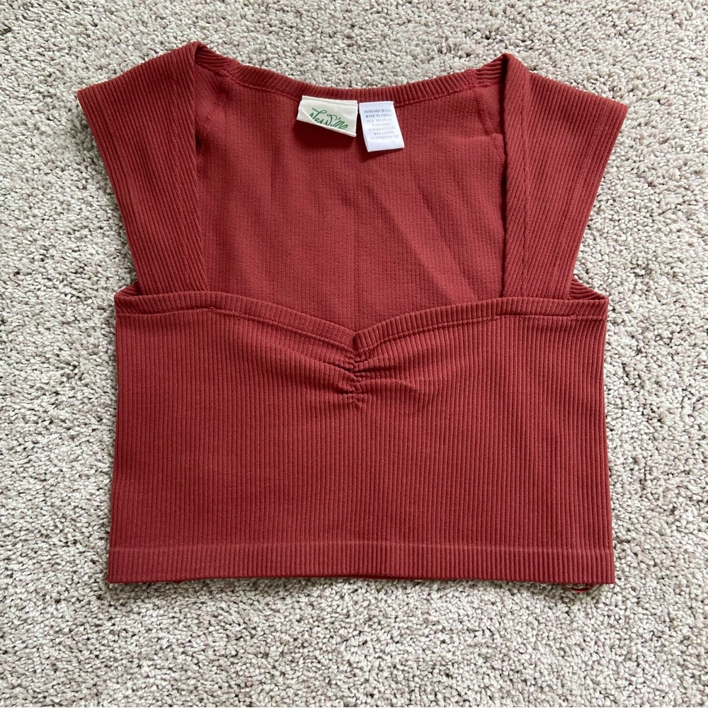 New’m • Rust Sweetheart Ribbed Cropped Tank